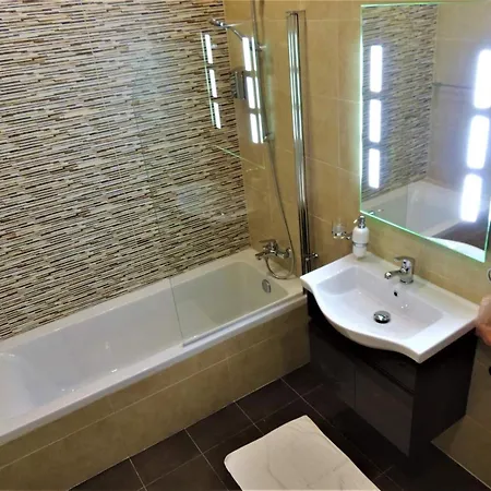 Penthouse Ghadira With Amazing Views! By Homely Lejlighed