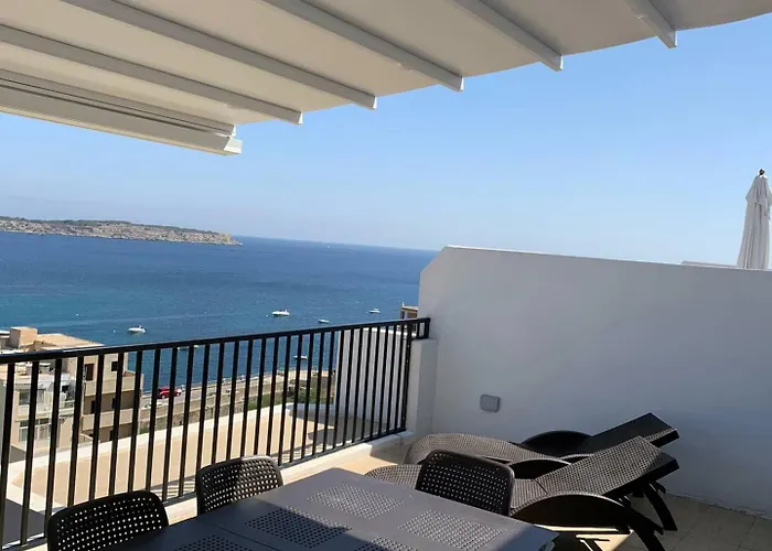 Διαμέρισμα Penthouse Ghadira With Amazing Views! By Homely