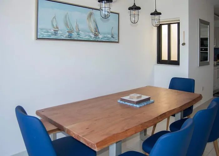 Penthouse Ghadira With Amazing Views! By Homely Διαμέρισμα Mellieħa